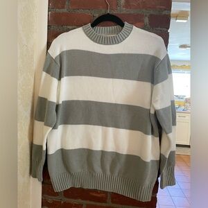 Jessica Simpson Men's Crewneck Sweater in Gray and White